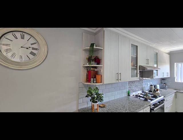 3 BEDROOM HOUSE FOR SALE IN GROOT BRAKRIVIER CENTRAL